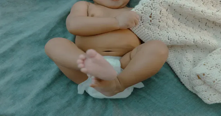 Mom doesn’t understand it's okay to soil her diaper.