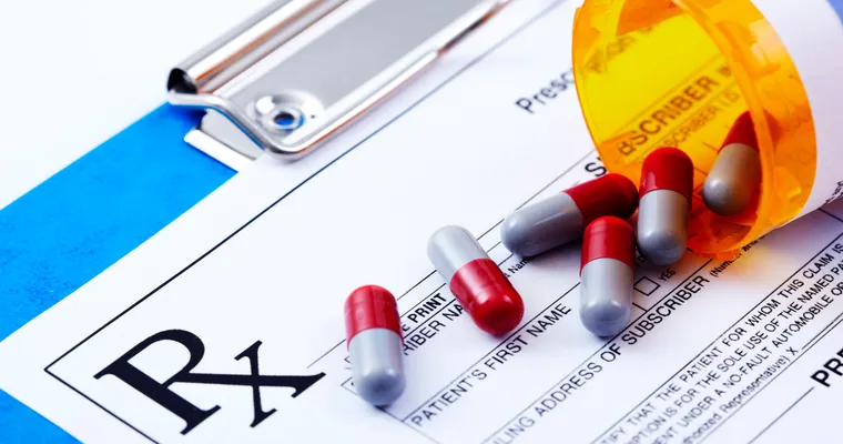 How to Tell the Difference Between Prescription Drug Abuse and Misuse