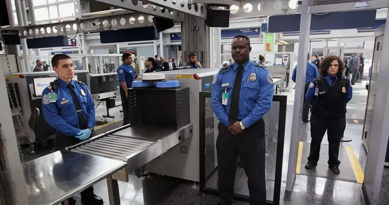 Travel Tips to Help Seniors Get Through Airport Security Screening